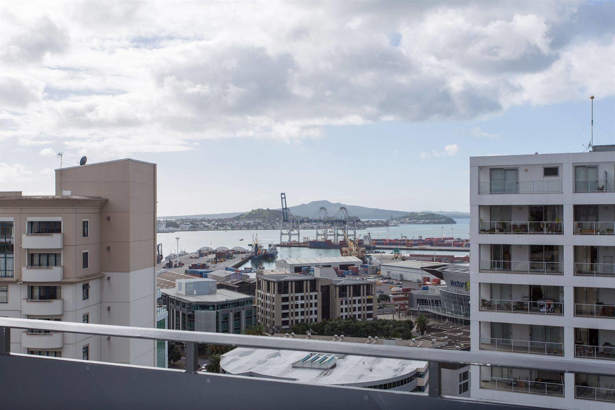 Quest On Eden Serviced Apartments Auckland Bagian luar foto
